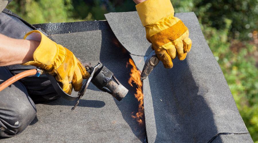 Professional flood damage restoration services in Earlsboro, OK